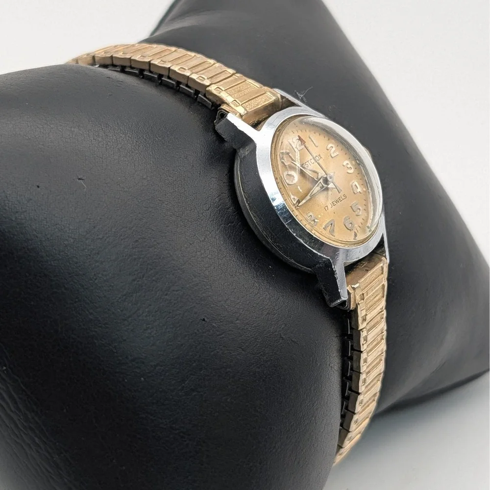 Westclox Vintage 17 Jewels Mechanical Watch Gold Tone Speidel Bracelet‎ Box